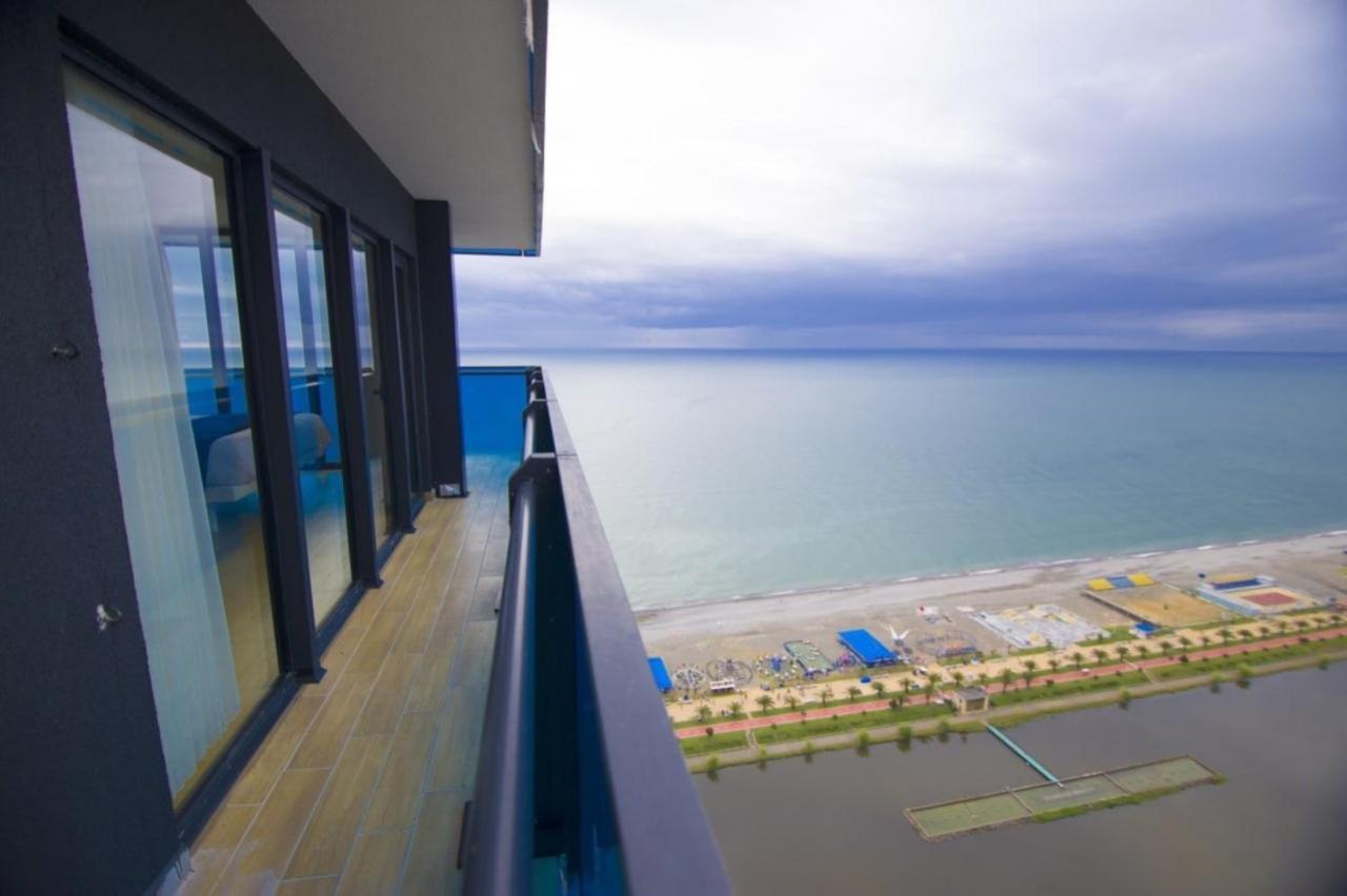 Orbi City Sea Side & Sea View Apartments Batumi Exterior foto