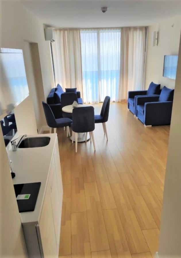 Orbi City Sea Side & Sea View Apartments Batumi Exterior foto